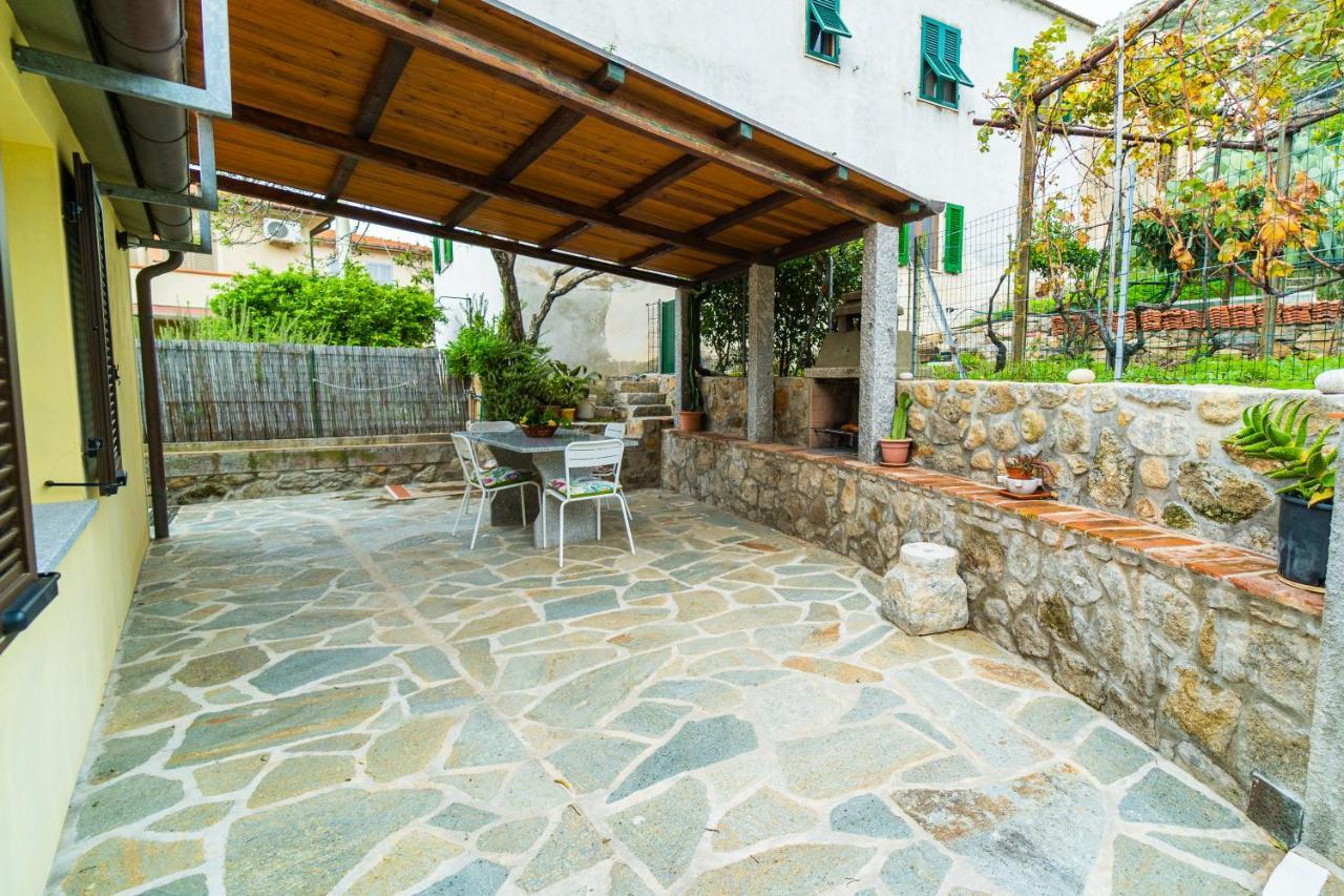 Casa Pepe - Goelba Apartment Pomonte Exterior photo